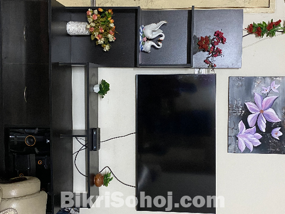 STYLISH TV CABINET